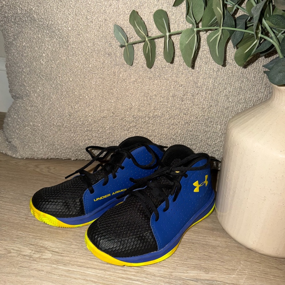 Under Armour Kids Black and Blue Sneakers with Yellow Accents